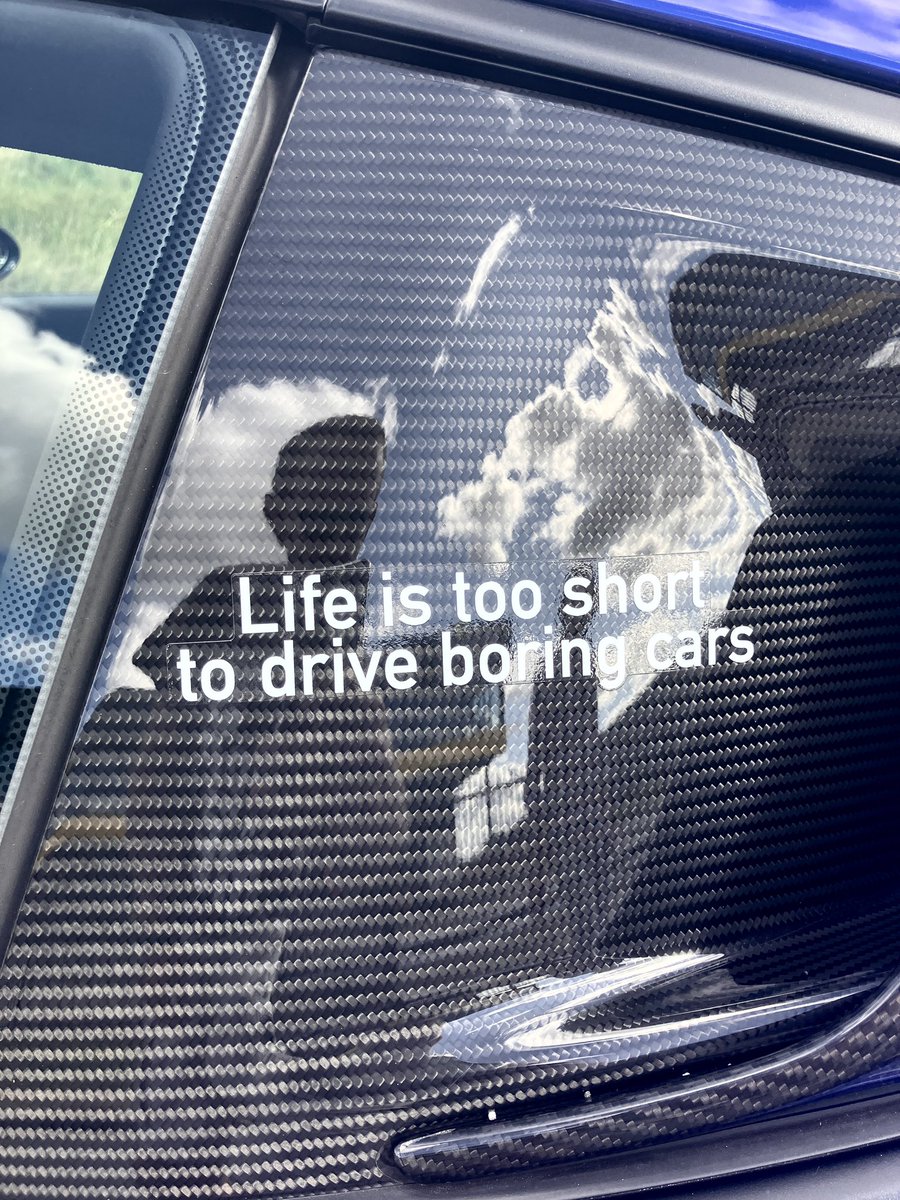 Zo is het maar net! 

(P.s. Plaatjes van niet-saaie auto’s kun je hieronder posten, dat waardeer ik 😃)