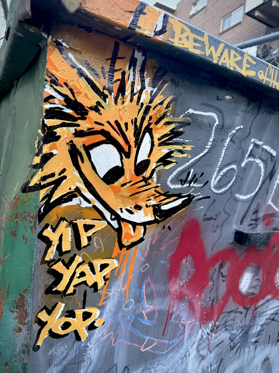 animal art crimes (@animalartcrimes) on Twitter photo 