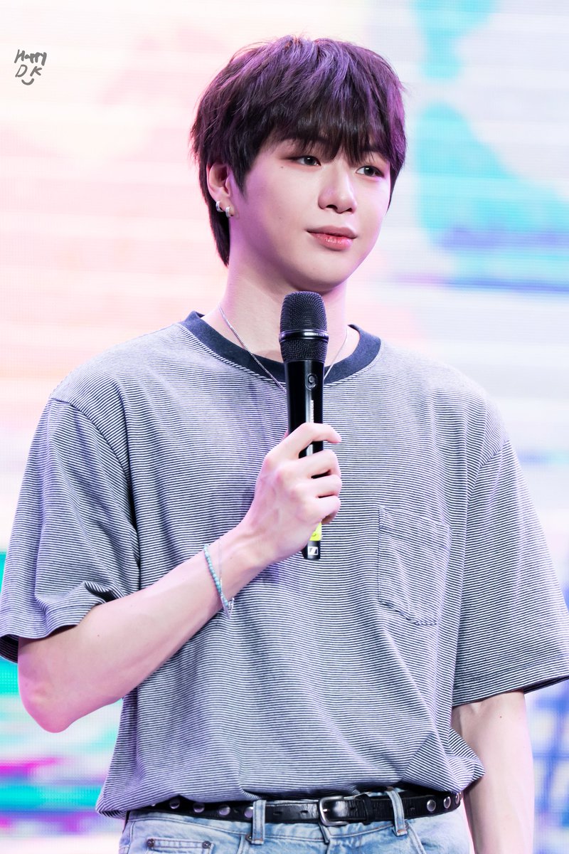 250824 KANGDANIEL FAN MEETING in CHENGDU Preview

조명...

#강다니엘 #KANGDANIEL
#姜丹尼尔 #カンダニエル