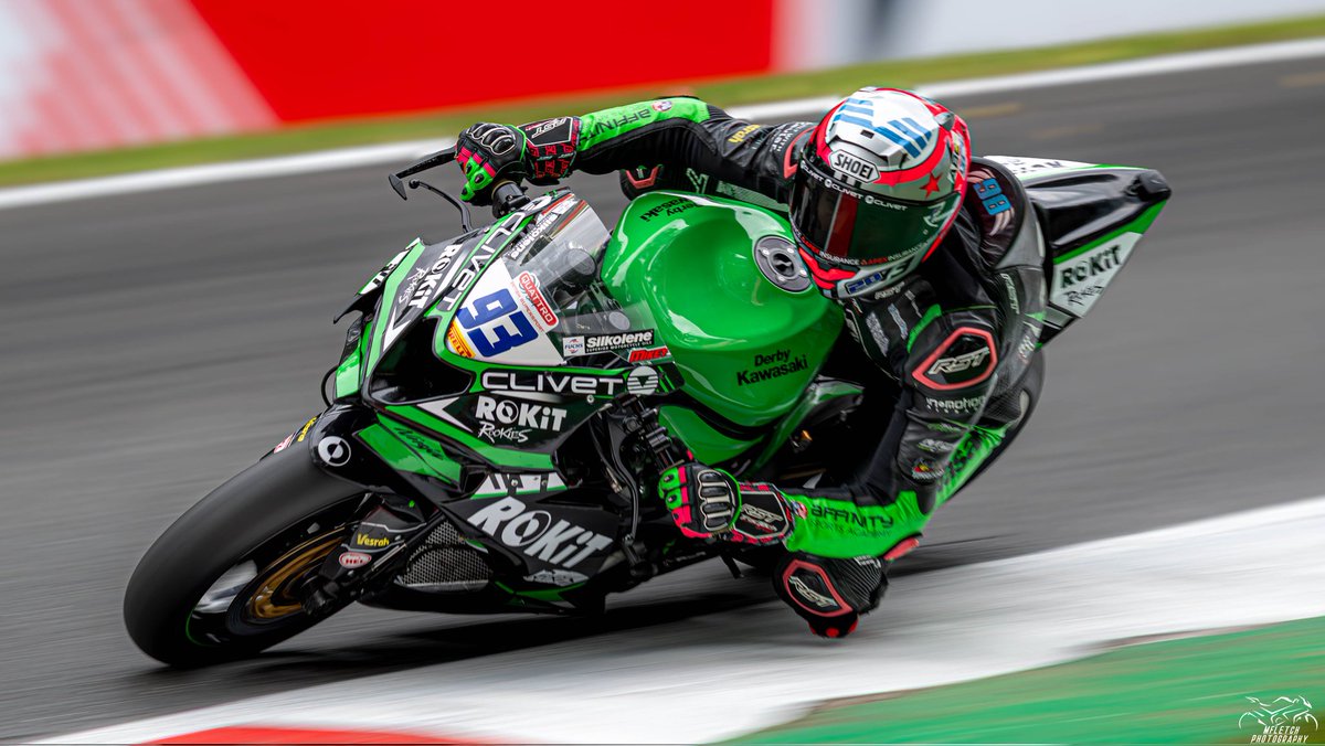 RokitHaslamBSB's tweet photo. Qualifying 🏁

Our Quattro Group British Supersport Rokit Rookie @mikeyhardie93 progressed into Q2 qualifying 👌

Mikey has qualified in P19 for today's Sprint Race at 4pm 🏍

📷 @mfletchphotography

#Rokitrookies #Rokitoff #Kawasaki https://t.co/XJWq2ke8ck
