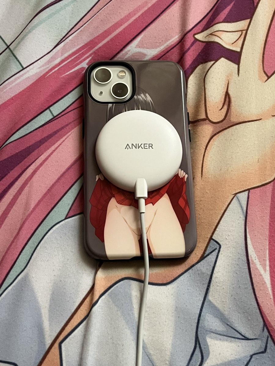 あろまこ tweet media