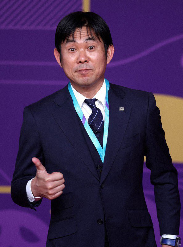 入局者0かと思ってたら、ノーマークの研修医が突然「入ります！」って言ってきて、いきなり+1になったときの医局長