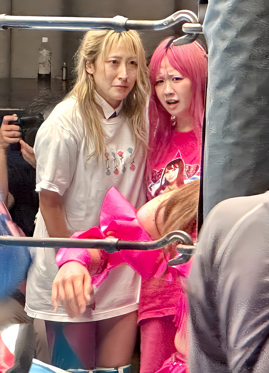 takutora777's tweet image. 2025.8.24 後楽園ホール

#iceribbon 
#柳川澄樺 
#しのせ愛梨紗 

メイン後にミサミサが勝さんとタッグを組むと言って複雑な表情をみせるスミペと愛梨紗さん😭

1111はもちろん、ちあぷりも良いタッグチーム‼️でも2人が組んで戦うのも見てみたいって思うな😊✨