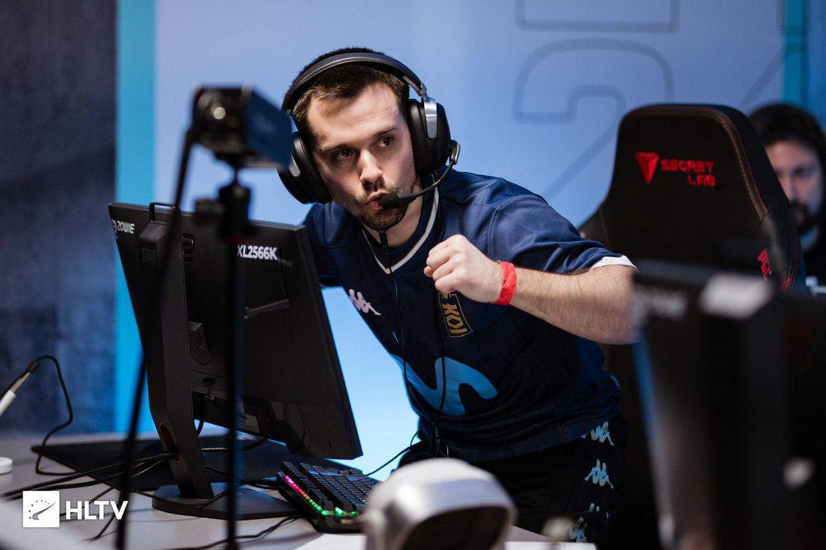 justtcsgo's tweet image. Hoje encerro a minha carreira como jogador profissional de CS. Foram 9 anos de conquistas, derrotas e muitas aprendizagens. Saio sem arrependimentos, orgulhoso do caminho que fiz. Agora é hora de abrir um novo capítulo.
Obrigado a todos que fizeram parte desta jornada. ❤️