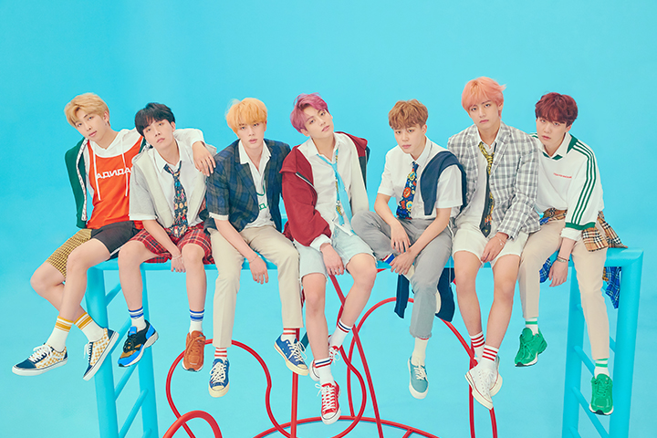 spinorbinmusic's tweet photo. 7 years ago today, BTS gifted us with ‘LOVE YOURSELF 結 Answer’ 💿💜
An album that healed hearts, inspired millions, and continues to shine brighter with time ✨🌎
Forever legendary! 🔥 #7YearsWithLYAnswer #BTSARMY #LOVEYOURSELFAnswer https://t.co/XO0WHnJfbn
