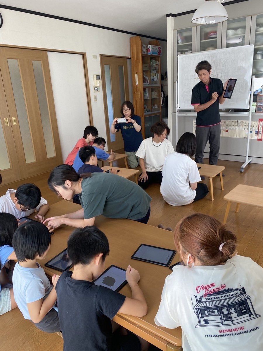 Kawatani_edo's tweet photo. 大分県佐伯市の放課後デイサービス「ツリーハウス」さまで講座を開催しました！
楽しく積極的に取り組んでくれて、盛り上がりました✨
#EDO1 #ぴくせるらぼ #療育支援 #一般社団法人ぴくせるらぼ https://t.co/jyhUOib5QK