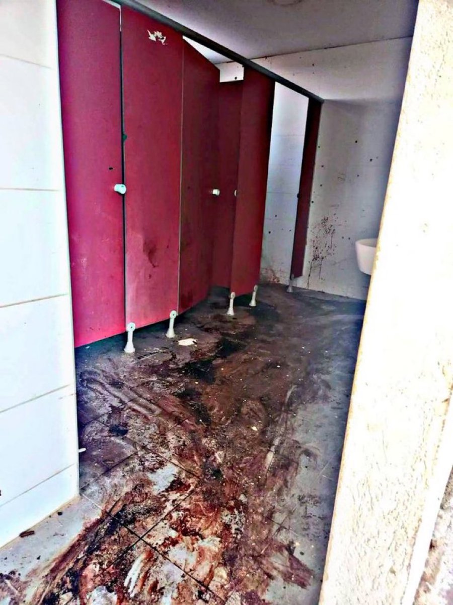 Nunca me convencerás de que las personas que hicieron esto merecen un estado.

<a href="/EYakoby/">Eyal Yakoby</a>