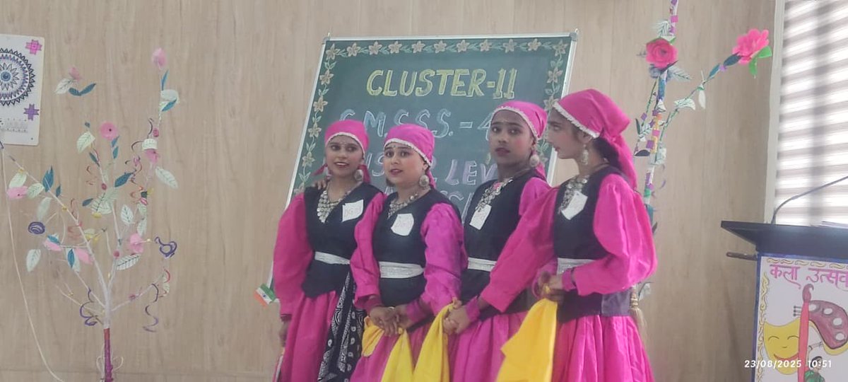 39Gmsss's tweet photo. In Kala Utsav got 3rd Prize. #kalautsav https://t.co/UG9x1v9grX