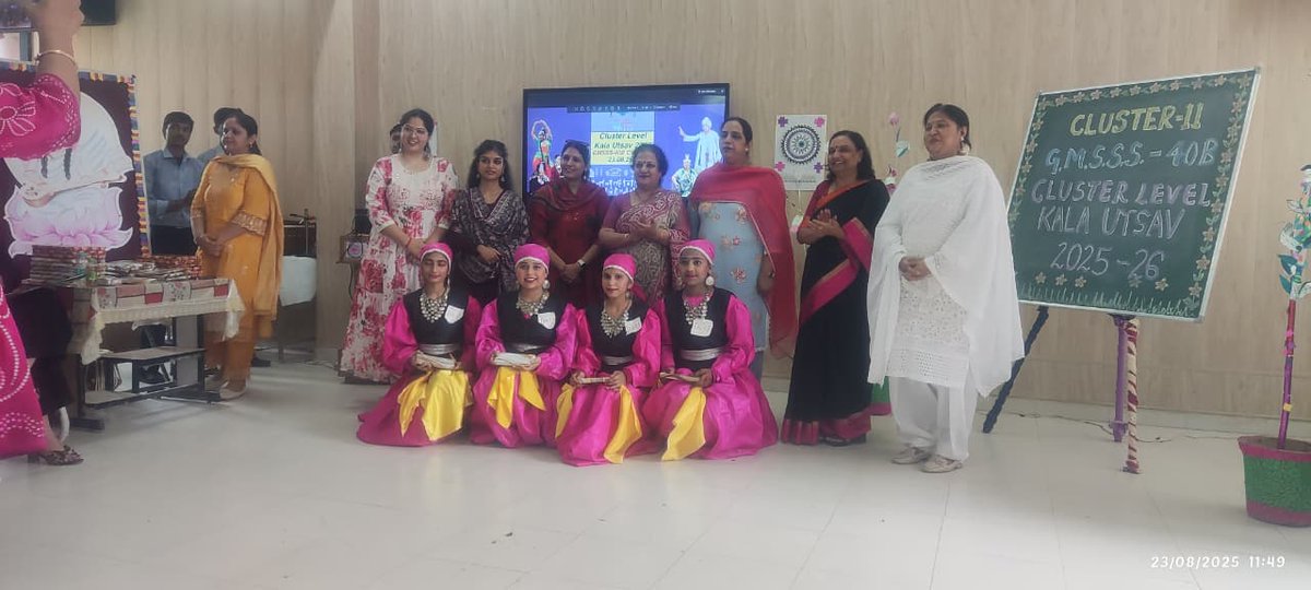 39Gmsss's tweet photo. In Kala Utsav got 3rd Prize. #kalautsav https://t.co/UG9x1v9grX