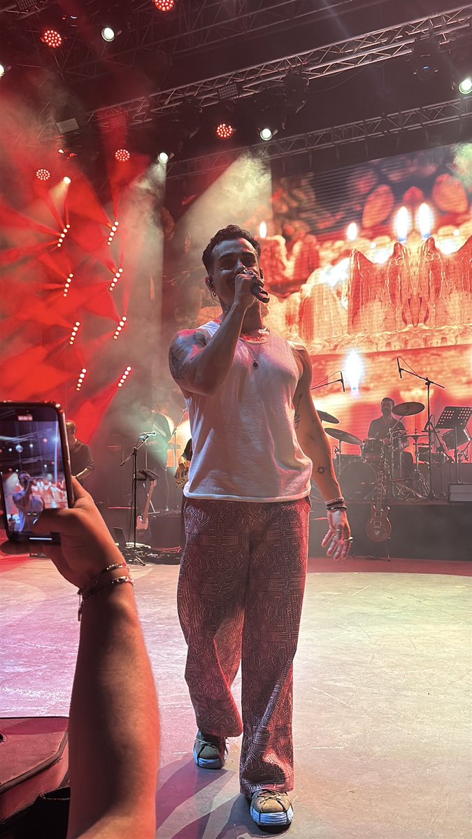 Doğum günüm arefesindeydi 🤍
Canım #GökhanTürkmen 🫶🏻