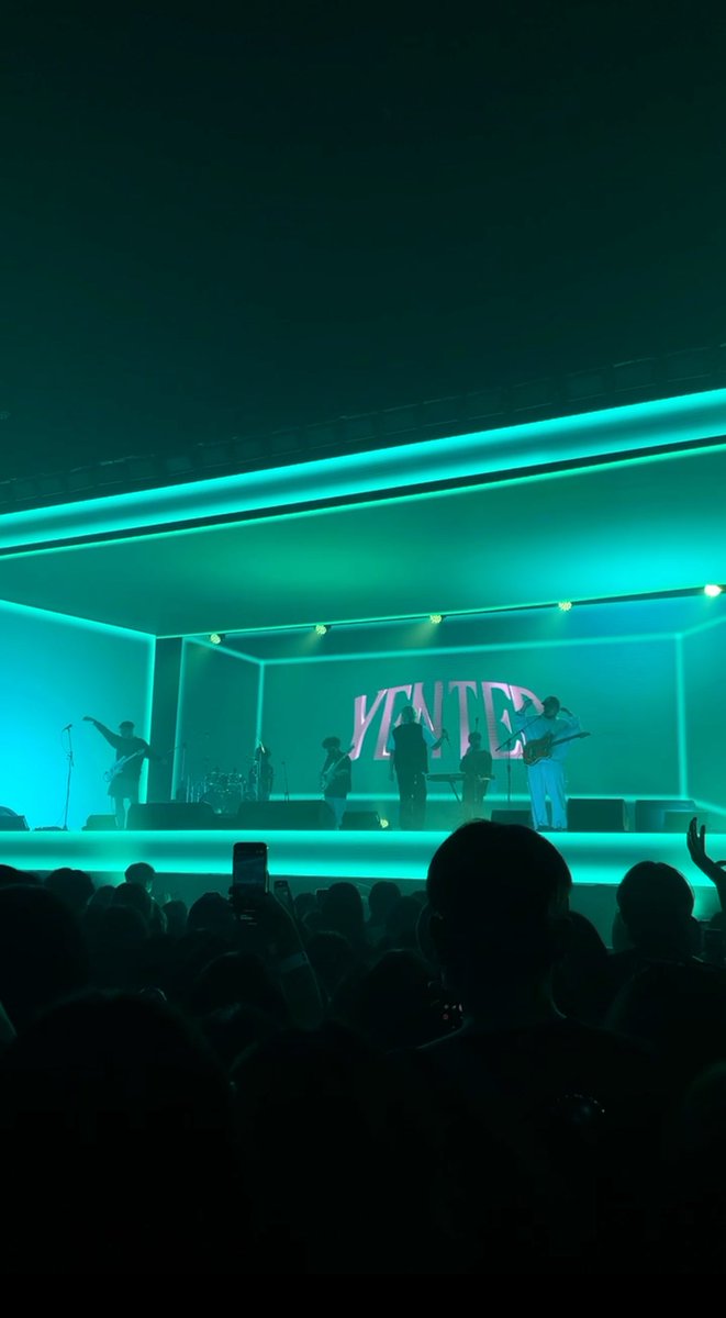 apcym_'s tweet image. แล้วดูสเตจปี 22-23 ㅠㅠ คือสวยจนยืนดูสเตจไหลเฉยๆก้คุ้มแล้วอะ