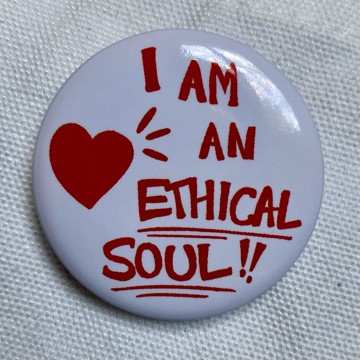 rat2two's tweet image. the new deltarune pins btw