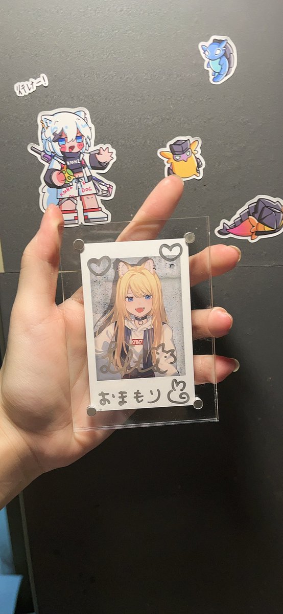 #KMNZ
🧡💛