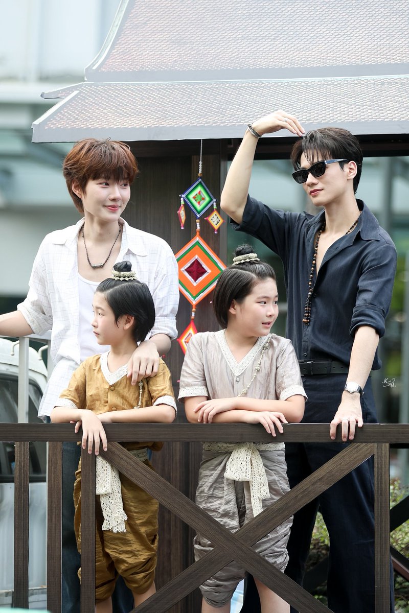 ตีลังกาออกมาจากนิยายกันเลยใช่ไหมหนิ​ ความความสุขสันต์​ พี่ภีมน้องเขม ฉานมีน้ามตากับสิ่งนี้🥹😭

Khemjira The Series EP3
#KhemjiraBusking
#เขมจิราต้องรอดEP3