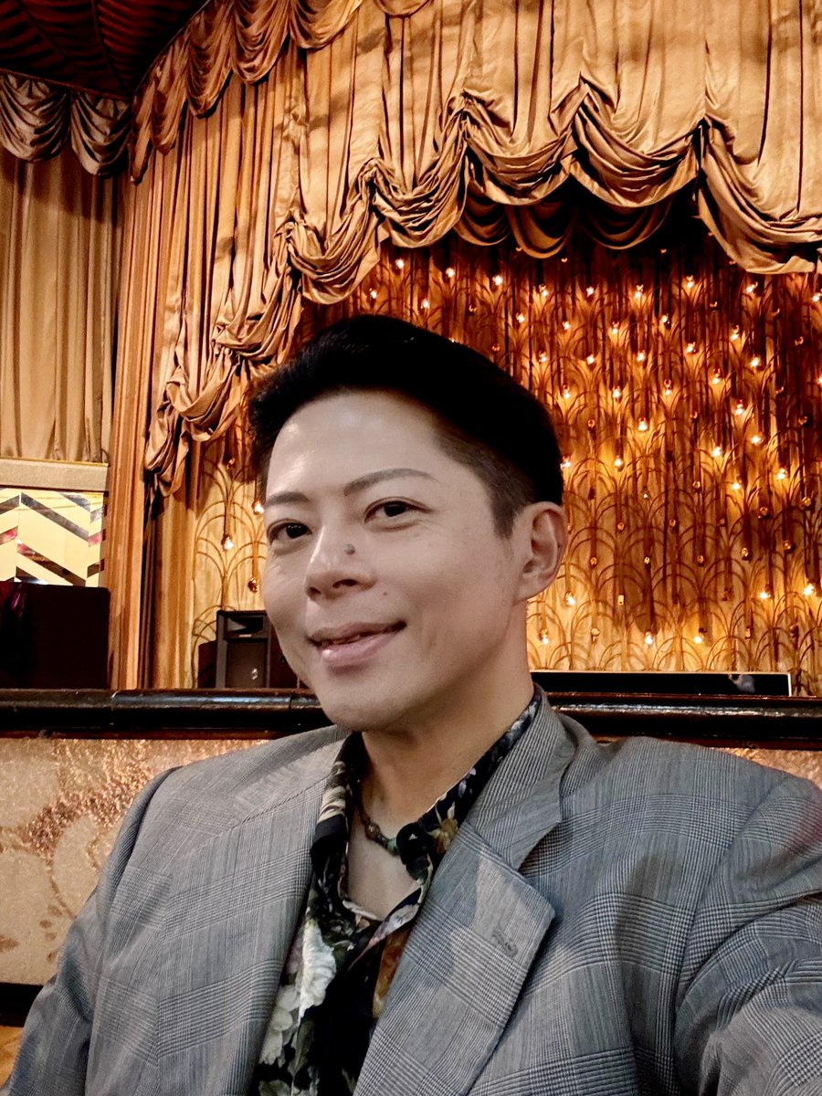 #落鳥讃歌　終焉いたしました。
煌びやかな会場で、多くのお客様と共に過ごした時間は、かけがえのないものでした。
キャストとしてこの役を演じられたこと、本当に素晴らしい経験でした。
ご来場くださった皆さま、そして支えてくださったすべての方に、心より感謝申し上げます。