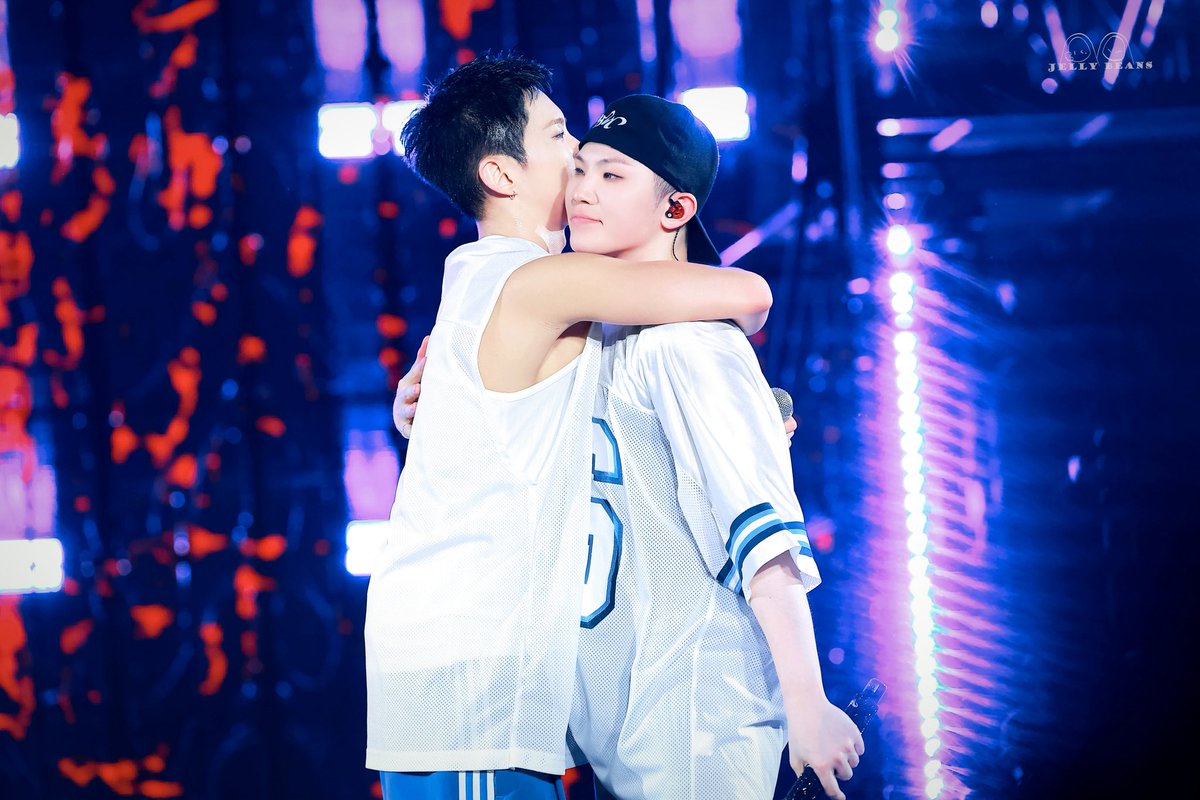 Jellybeans_hozi's tweet photo. 250824 Warning in GWANGZU D2
i dont wanna say goodbye
#호시 #HOSHI #권순영 #ホシ 
#우지 #WOOZI  #이지훈  #ウジ 
#호우 #순훈 #soonhoon #hozi https://t.co/Qb2lOsF9wX