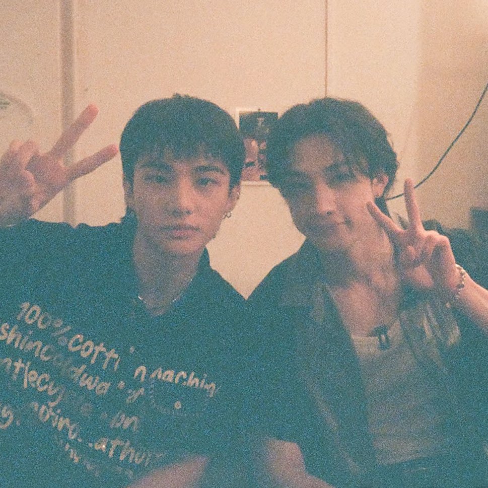 현빵 tweet media