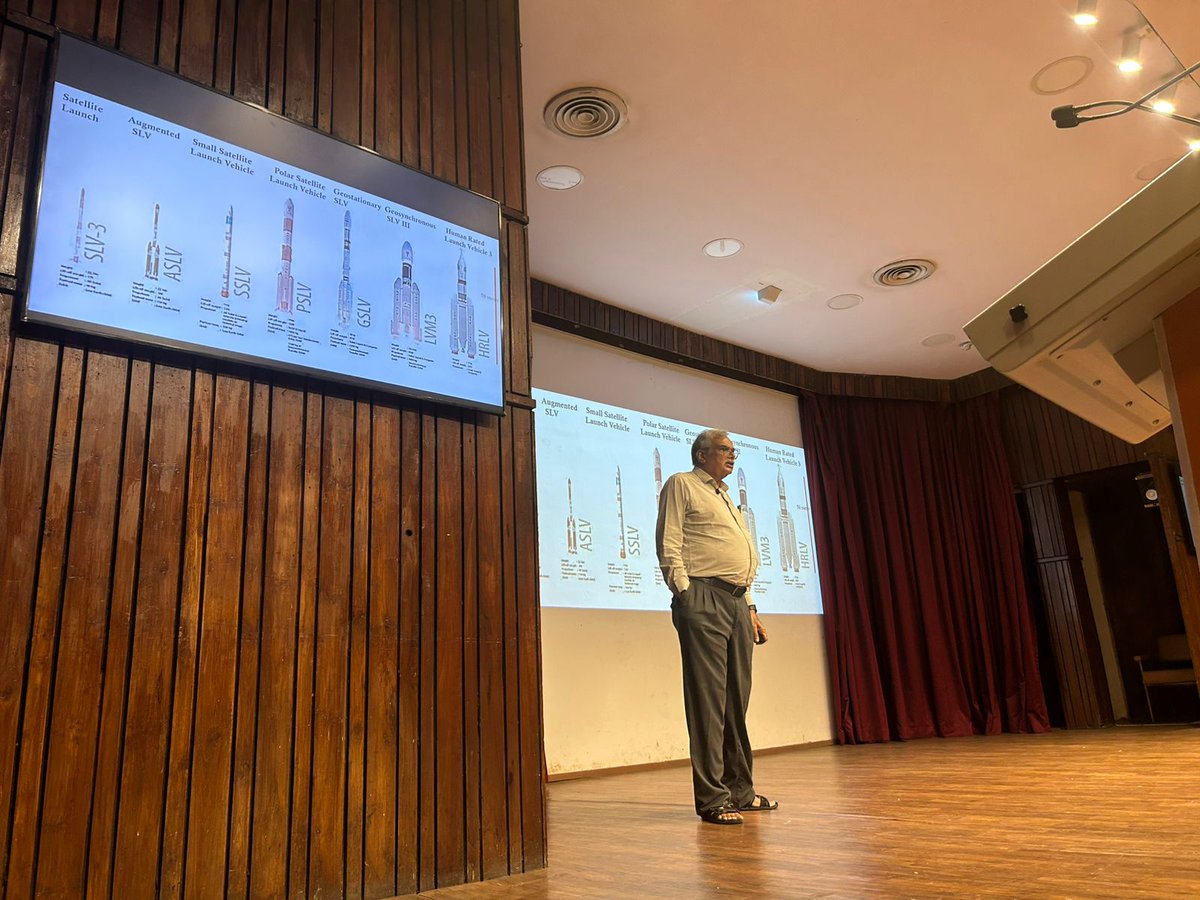ncsmgoi's tweet image. As part of the #NationalSpaceDay celebrations, @NSCMumbai, a unit of @ncsmgoi, @MinOfCultureGoI organised a #PopularScienceLecture on the Topic &quot;India in Space&quot; by Retd. Professor M. N. Vahia ✨🌌

🔗 youtube.com/live/ZUx_352DQ…

#Aryabhata #ISRO #Gaganyaan #Chandrayaan3