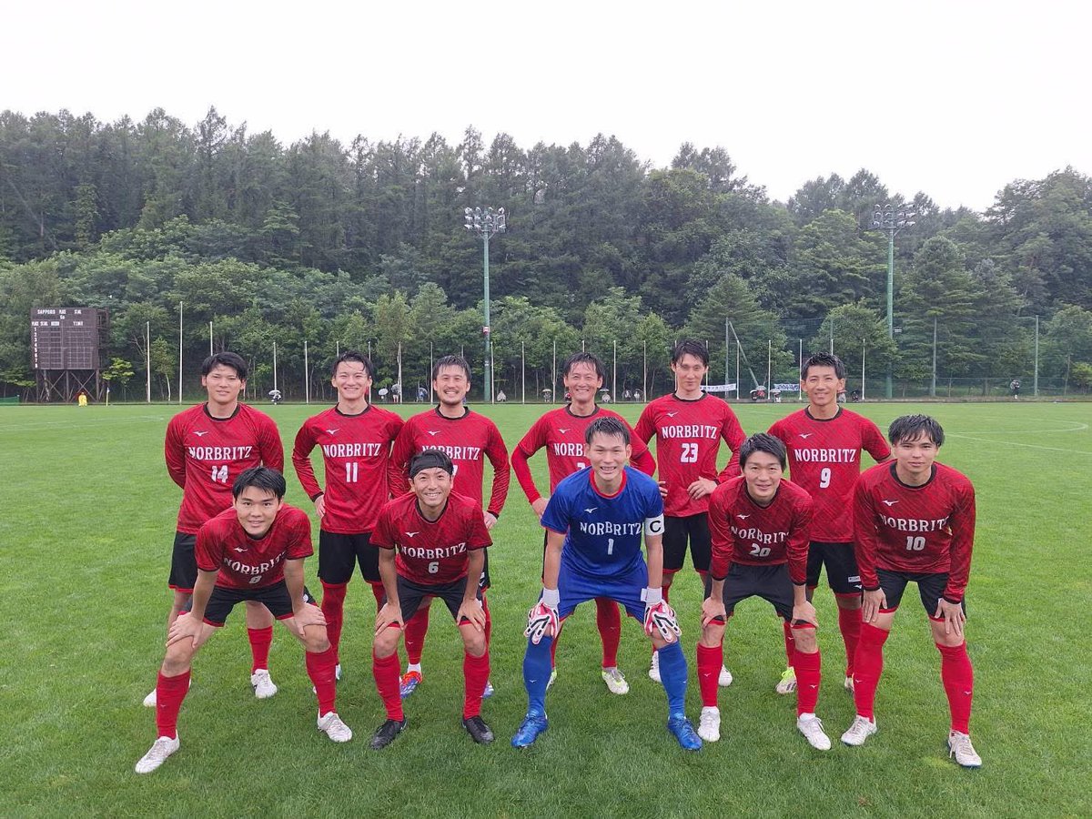 asahyan's tweet photo. 北海道サッカーリーグ後期第二節
🆚カナーレ小樽　3-2win

開始すぐに先制される苦しい試合でしたがなんとか逆転勝ち。このままの勢いで次節も頑張りましょう！

雨の中たくさんの応援ありがとうございました！
みなさん風邪引かないように気をつけてください！ https://t.co/M9GSkoZhCM