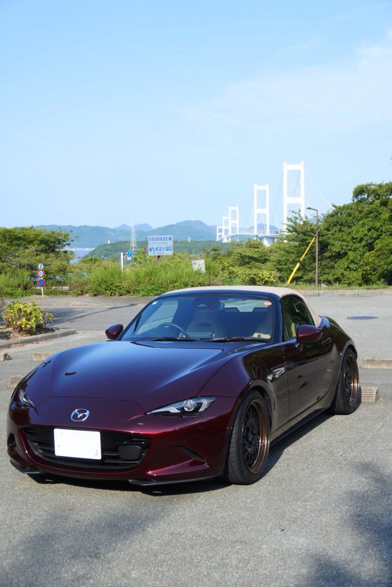 Vintique.uk16 tweet media