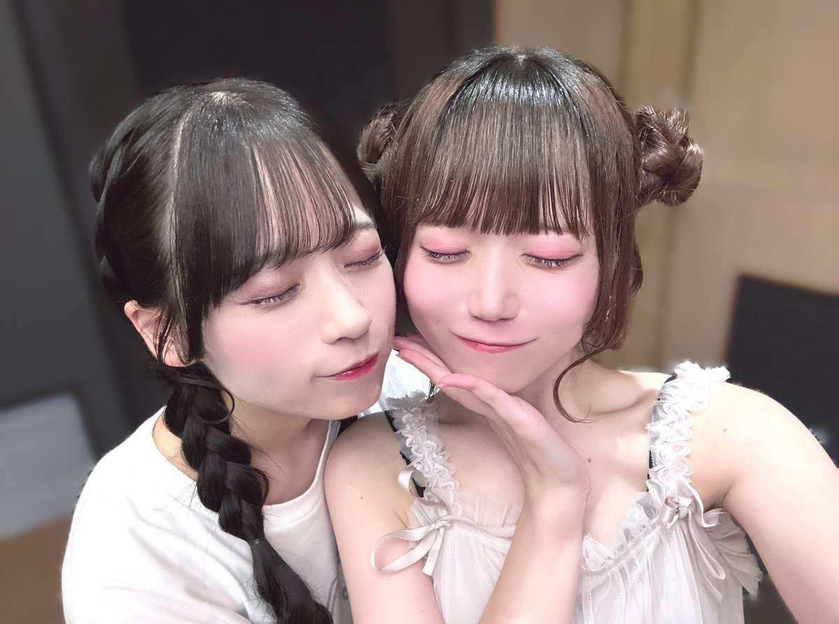 ドラマチックレコードさんのみゆうちゃ！！<a href="/DMRC_miyuu/">小栗 美結 （ドラマチックレコード）</a> 🎀💜

はいぱーうるとらかわいいの、理想のお顔！
ずっと仲良くしてくれて本当にだいちゅき🫶🏻 かわいい•̥  ̫ •̥