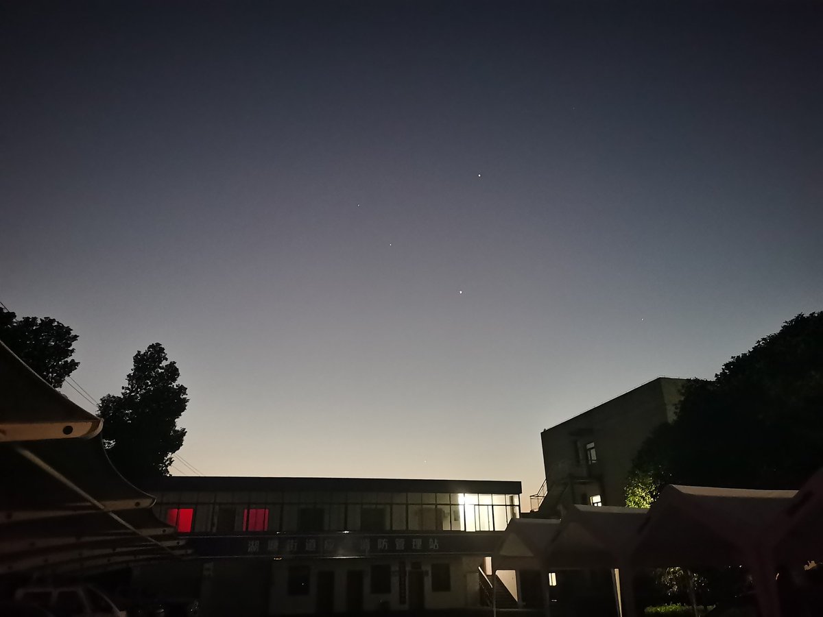 #互关互赞 凌晨的星空
