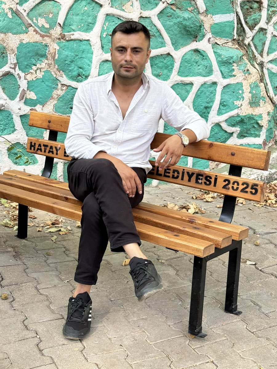 Beni benden öğren 
Herkese aynı değilim.