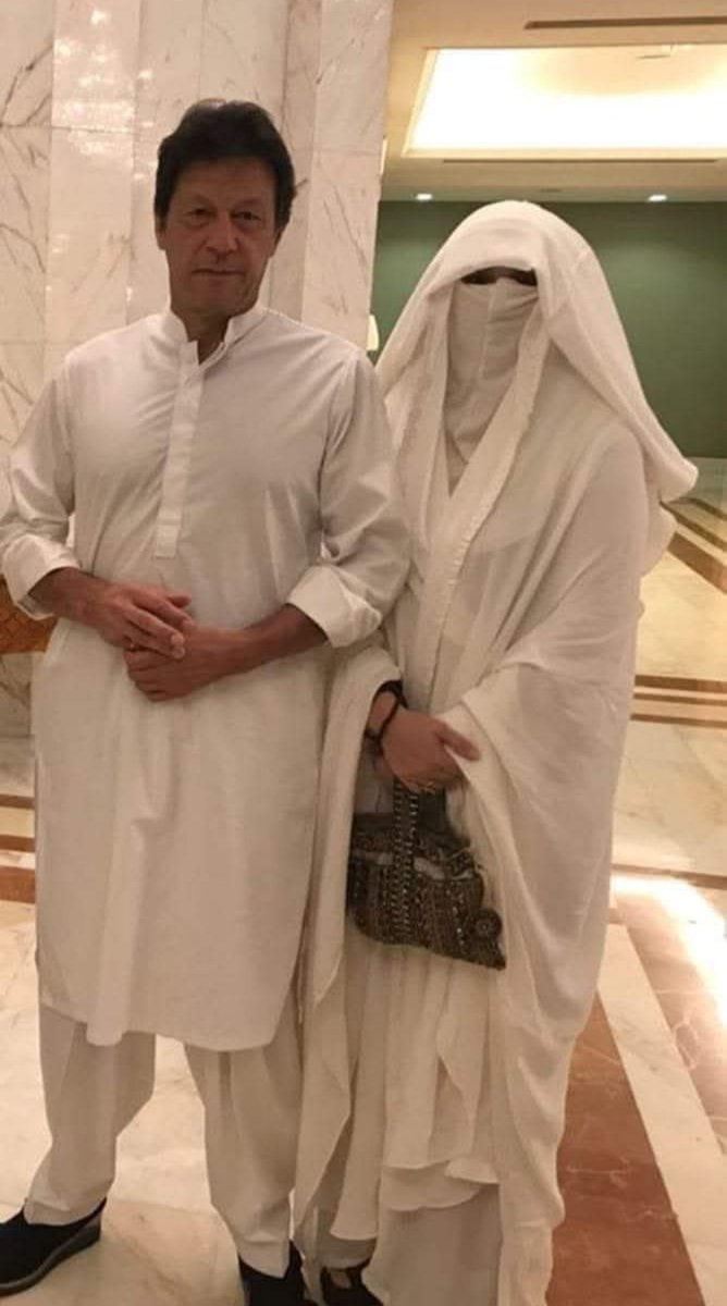 قوم کی بیٹی کو بلاجواز قید میں رکھ کر ظلم و ستم کا نشانہ بنایا جا رہا ہے۔ یہ کہاں کی اسلامی ریاست ہے کہ وضو کے لیے صاف پانی تک میسر نہیں؟ انصاف اور انسانیت کا تقاضا ہے کہ انہیں فوراً رہا کیا جائے۔
#ReleaseBushraImran 
<a href="/ImranKhanPTI/">Imran Khan</a> 
#FreeImranKhan