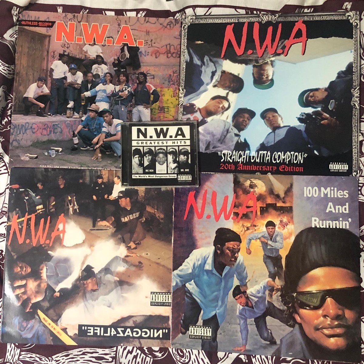 0502Nicchi's tweet photo. N.W.A

#straightouttacompton #niggaz4life #100milesandrunnin #nwaandtheposse https://t.co/EScfS8i00u