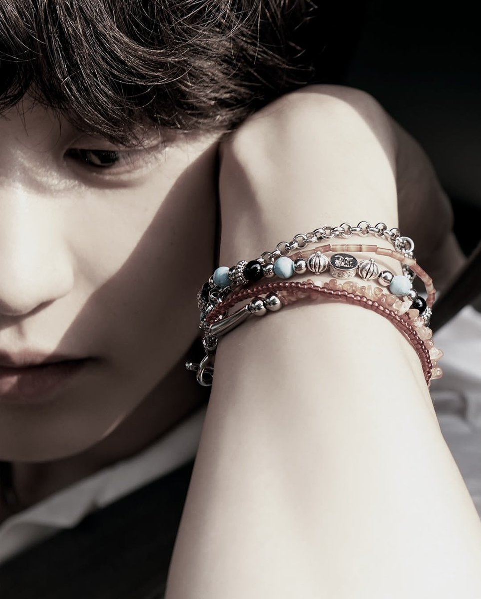 DIPAL SIPETENTENG. (@chasyeol) on Twitter photo Wearing bracelets and butterfly tattoos contrasted with my calm expression, almost like fragments of sunlight and sky woven together, resting gracefully on my wrists. Wearing bracelets and butterfly tattoos contrasted with my calm expression, almost like fragments of sunlight and sky woven together, resting gracefully on my wrists.
