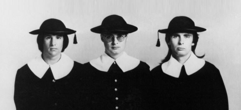 This week's show is now online!  Featuring great music old and new from:

#xtc  #peachseason  <a href="/sorrybanduk/">SORRY</a>  #Spacemaid  #polly  <a href="/menantollondon/">Mên An Tol</a>  <a href="/3ColoursRedFans/">3 Colours Red</a>  @coastarcade  @Adwaithmusic  <a href="/SeaPowerBand/">Sea Power</a>  <a href="/milltownbros/">milltown brothers 🍏</a>  <a href="/hybridkiduk/">Hybrid Kid</a>  @suedehq  <a href="/sparkybosque/">Sparky Bosque</a>  <a href="/melysmusic/">Melys official</a>  ...