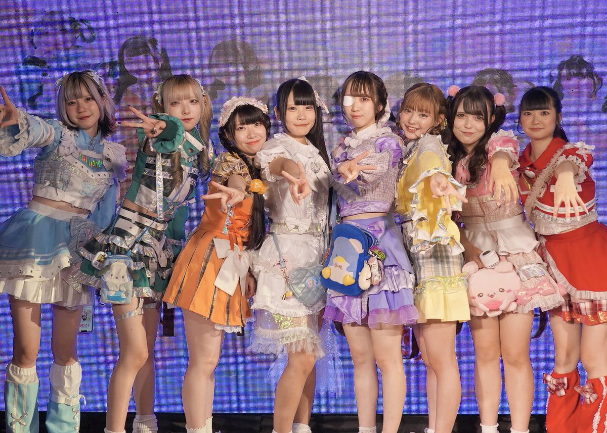 Nine chocolates ⋆͛♡⋆͛ メイドアイドル (@nine_chocolates) on Twitter photo #ないんちゃんなごや ❕🍫🤎
土曜日は東京遠征、日曜日は名古屋遠征
ありがとうございました❕
❤️澤口葵<a href="/Nine_aoi_1/">澤口葵⋆͛♡⋆͛Nine chocolates</a>
🩷桃来うさ<a href="/Nine_usa_2/">桃来うさ⋆͛♡⋆͛Nine chocolates</a>
💛茜星りおん<a href="/Nine_rion_3/">茜星りおん⋆͛♡⋆͛Nine chocolates</a>
💜冬乃すずな<a href="/Nine_suzuna_4/">冬乃すずな⋆͛♡⋆͛Nine chocolates</a>
🤍羽夢りっか<a href="/Nine_rikka_5/">羽夢 りっか⋆͛♡⋆͛Nine chocolates</a>
🧡花橙みゆう<a href="/Nine_miyuu_6/">花橙みゆう⋆͛♡⋆͛Nine chocolates</a>
💚がう<a href="/Nine_gau_7/">がう⋆͛♡⋆͛Nine chocolates</a> #ないんちゃんなごや ❕🍫🤎
土曜日は東京遠征、日曜日は名古屋遠征
ありがとうございました❕
❤️澤口葵<a href="/Nine_aoi_1/">澤口葵⋆͛♡⋆͛Nine chocolates</a>
🩷桃来うさ<a href="/Nine_usa_2/">桃来うさ⋆͛♡⋆͛Nine chocolates</a>
💛茜星りおん<a href="/Nine_rion_3/">茜星りおん⋆͛♡⋆͛Nine chocolates</a>
💜冬乃すずな<a href="/Nine_suzuna_4/">冬乃すずな⋆͛♡⋆͛Nine chocolates</a>
🤍羽夢りっか<a href="/Nine_rikka_5/">羽夢 りっか⋆͛♡⋆͛Nine chocolates</a>
🧡花橙みゆう<a href="/Nine_miyuu_6/">花橙みゆう⋆͛♡⋆͛Nine chocolates</a>
💚がう<a href="/Nine_gau_7/">がう⋆͛♡⋆͛Nine chocolates</a>