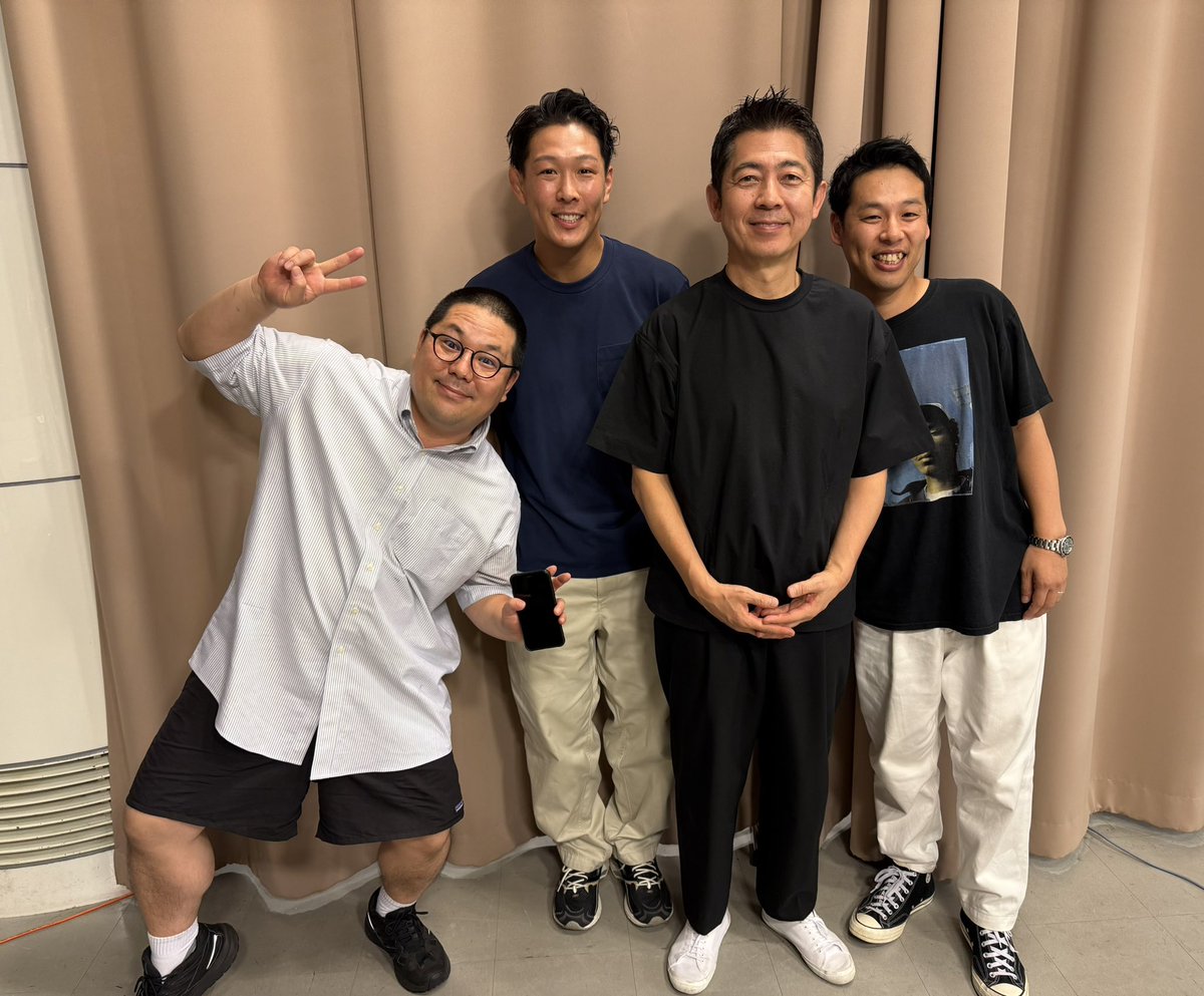 今夜25時からの LINEヤフー presents
「#空想メディア」ゲストは
お笑いトリオ、ネルソンズをお迎えします！

📌結成のきっかけ！

📌ネタづくりはどのように！？
 
radiko⬇️
radiko.jp/#!/ts/FMT/2025…