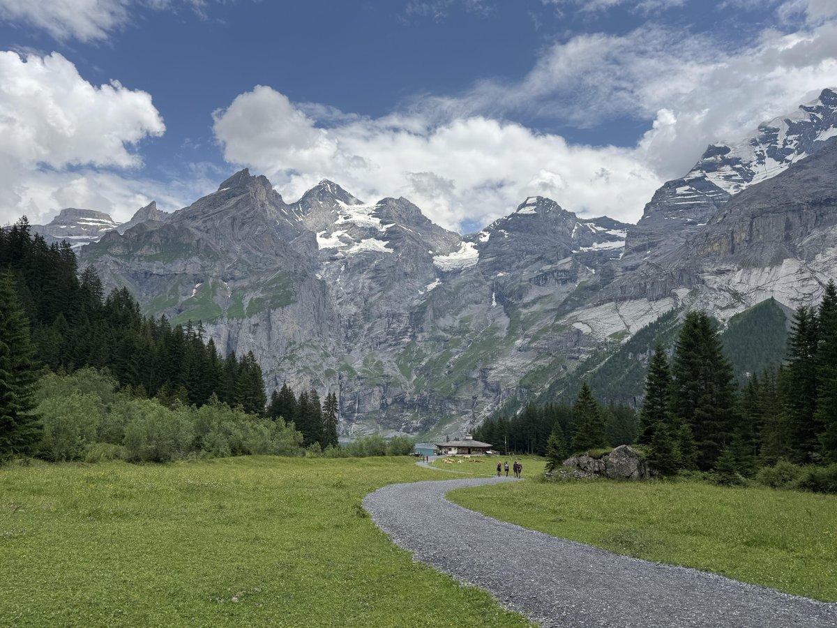 Dwoqi8889's tweet image. Stroll ᠎through  foreign  streets ​and  feel  the ᠎unique  cultures  and ​warm  customs