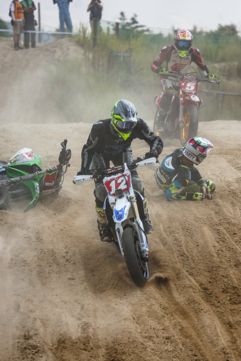 たかやす (@kg4d2) on Twitter photo 