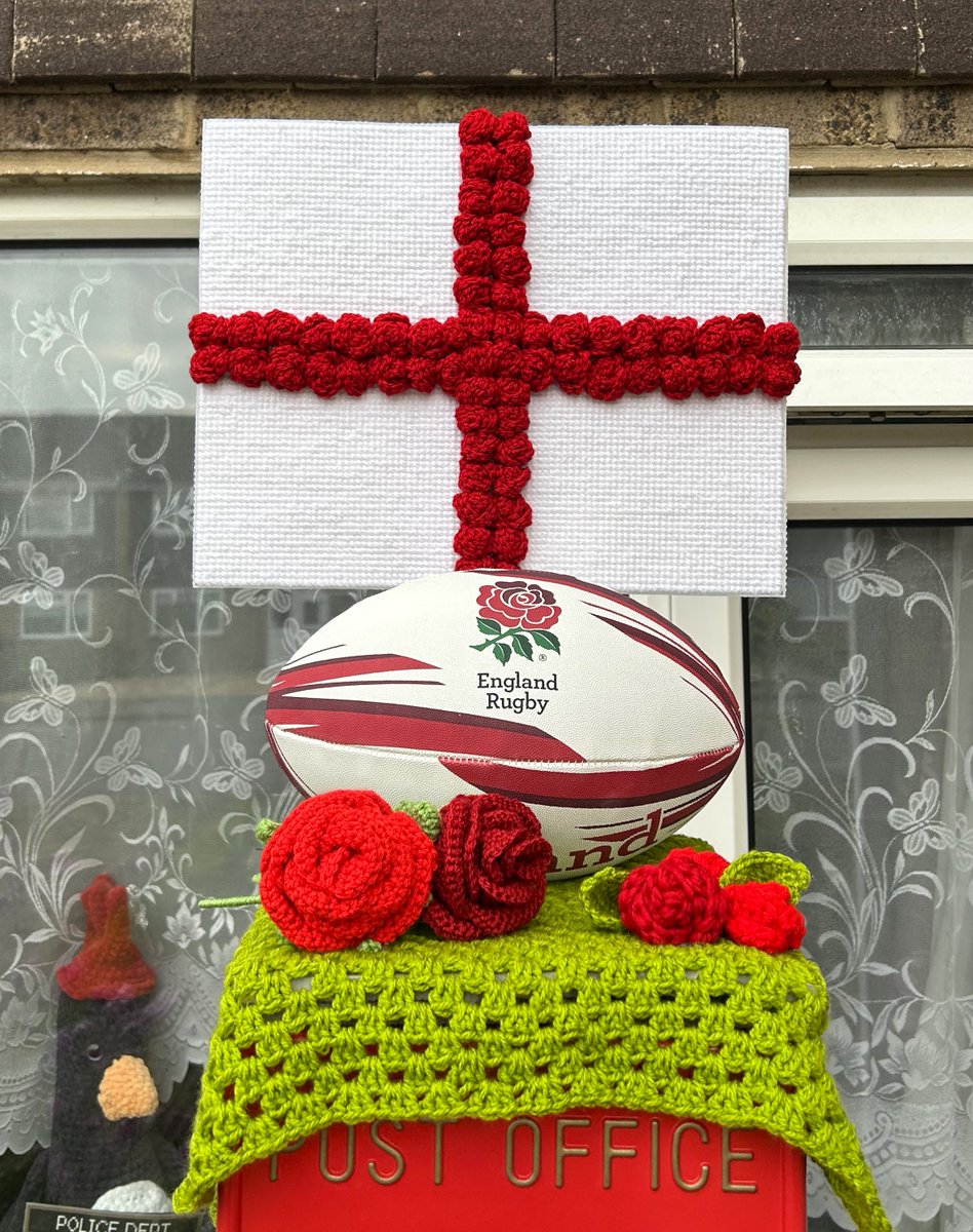 I've had a few messages over my current post box topper and just to address; it is in support of our women's England Rugby team.
I'm proud to be branded  'woke' and am not involved in the flag wielding hate speech of 'take our country back'.
Always love over hate, peace over war.
