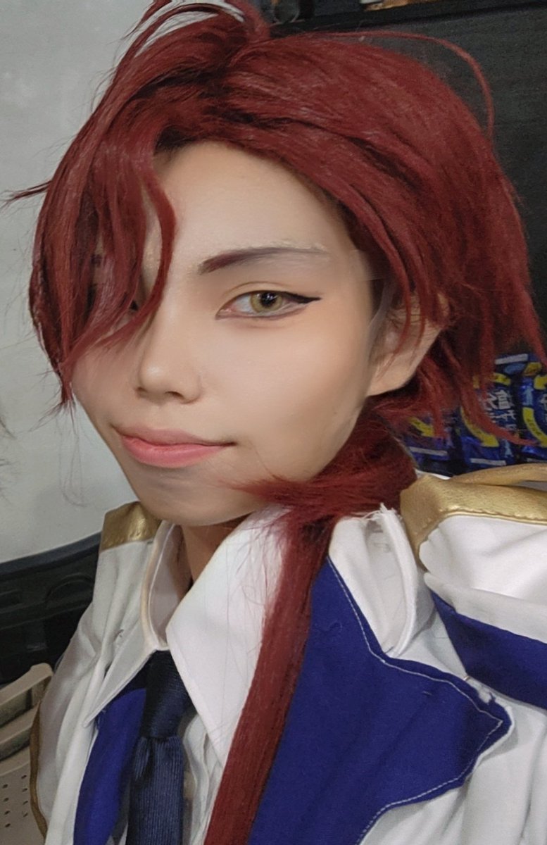 Akane_cos_0504's tweet photo. 1部トリのサンダーソニアでした！いっぱい構成褒めて貰えてとってもうれしい🥰
なんか今日パフォ以外の時間もずっとうるさかった気がするけどほんとに楽しかったです...！
主催の神威ちゃんを始めスタッフの皆様方、交流してくれた皆様本当にありがとうございました！
#まほとこ https://t.co/LvWN7aDkIs