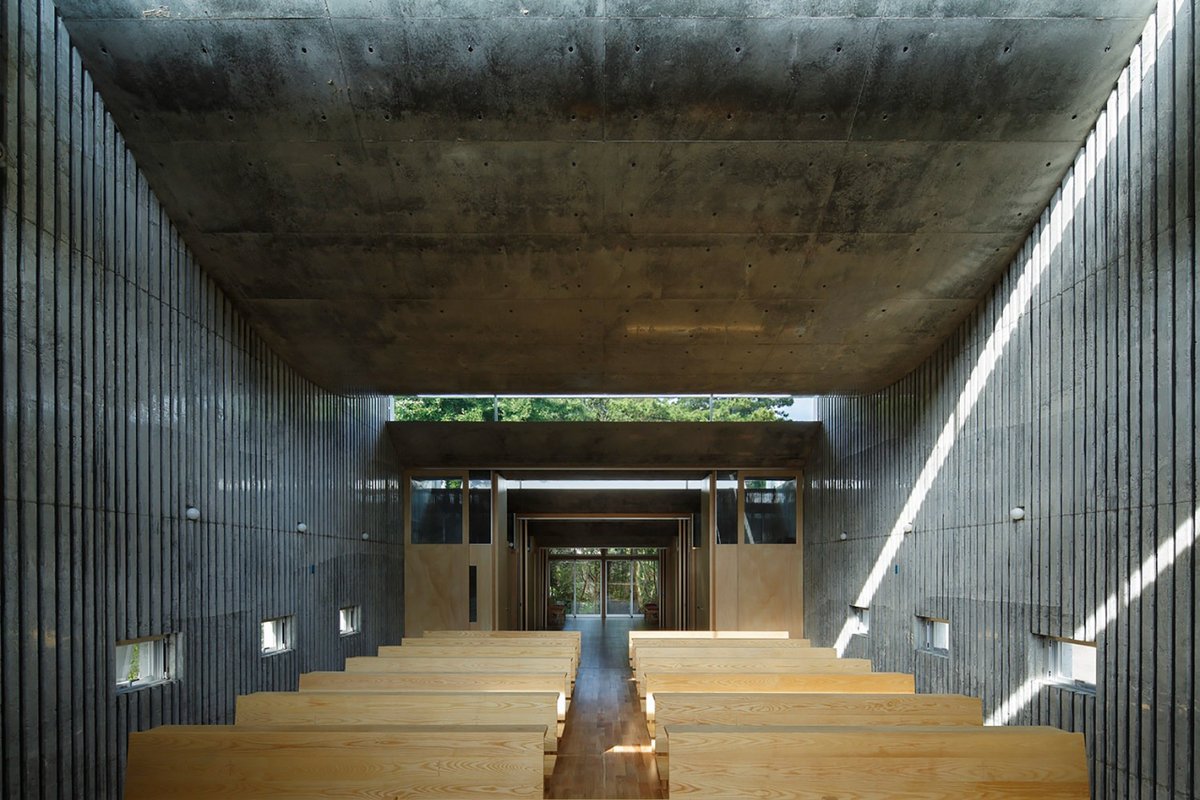 #DomingosDeParroquia _
Shonan Christ Church diseñada por Takeshi Hosaka Architects.
Fotografias: Koji fujii

#Arquitectura #Architecture