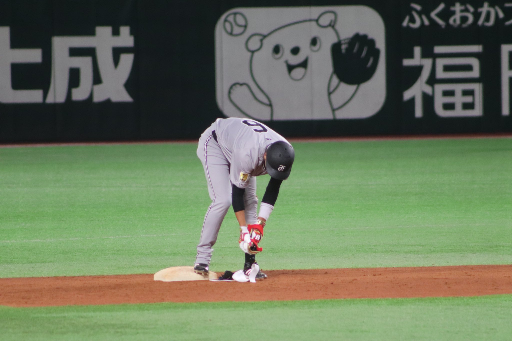 【タグ付き新品未使用】坂本勇人　優勝エンブレムなし タグ付き新品未使用】坂本勇人 優勝エンブレムなし