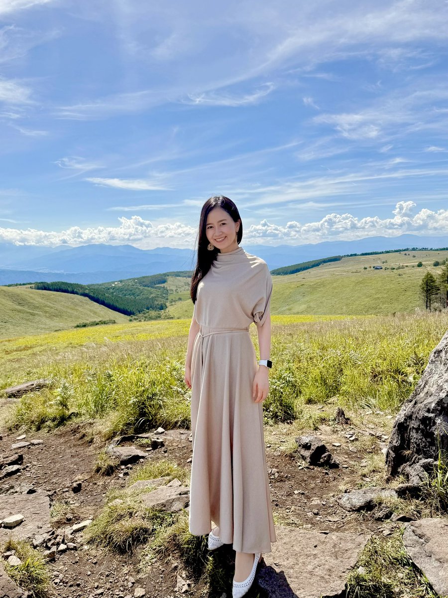 バンドネオンを弾いて歌う女　人形　作家　裾ドレーブ 毎年両親に、妹とプレゼントしている家族旅行。今回は霧ヶ峰や諏訪湖