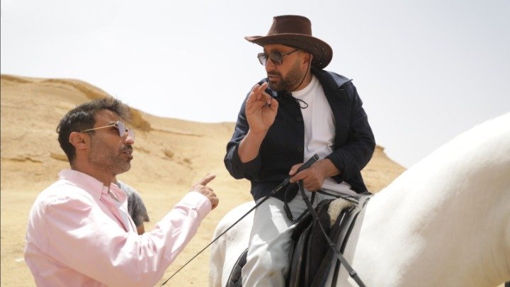 النجم أحمد السقا والمخرج أحمد نادر جلال يتعاونان مجددًا في فيلم جديد بعنوان "هيروشيما"، بعد نجاح فيلمهما السابق "أحمد وأحمد" الذي حقق إيرادات تقارب 80 مليون جنيه منذ طرحه في السينمات 🎬✨

#أحمد_السقا #أحمد_نادر_جلال #هيروشيما #أحمد_وأحمد #سينما #مصر