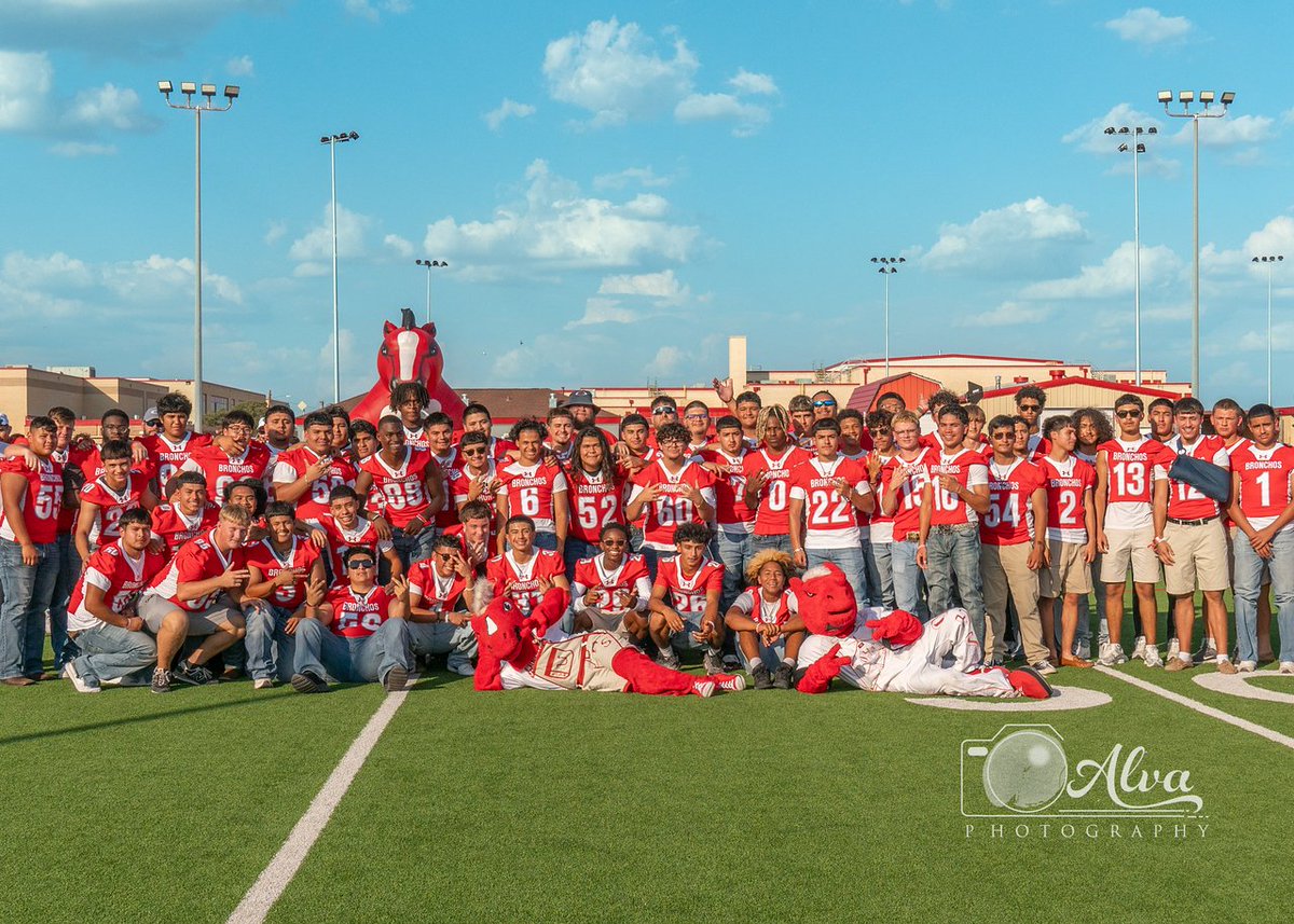 Coach Hartman tweet media