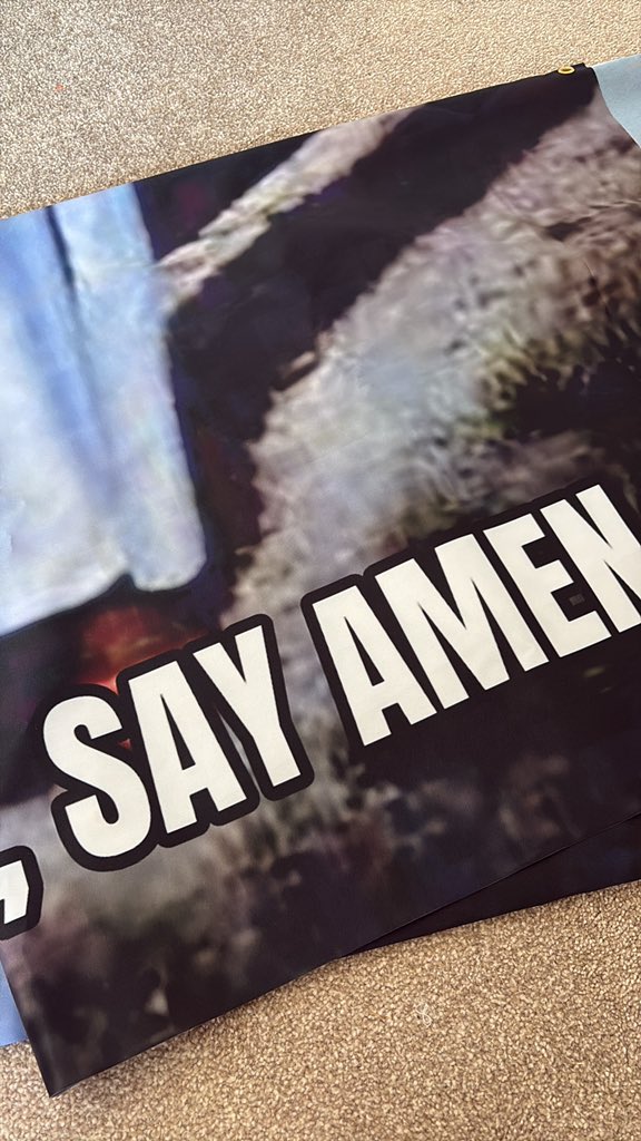 New flag debuts tomorrow👀 <a href="/FlagsforUnited/">FlagsforUnited</a>