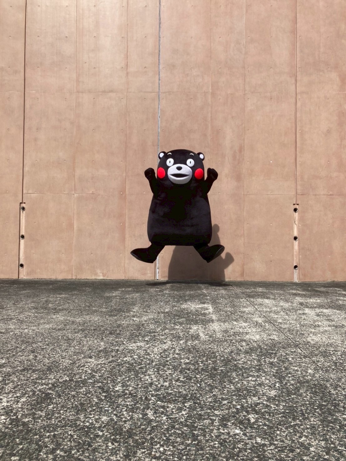 くまモン【公式】 (@55_kumamon) / X