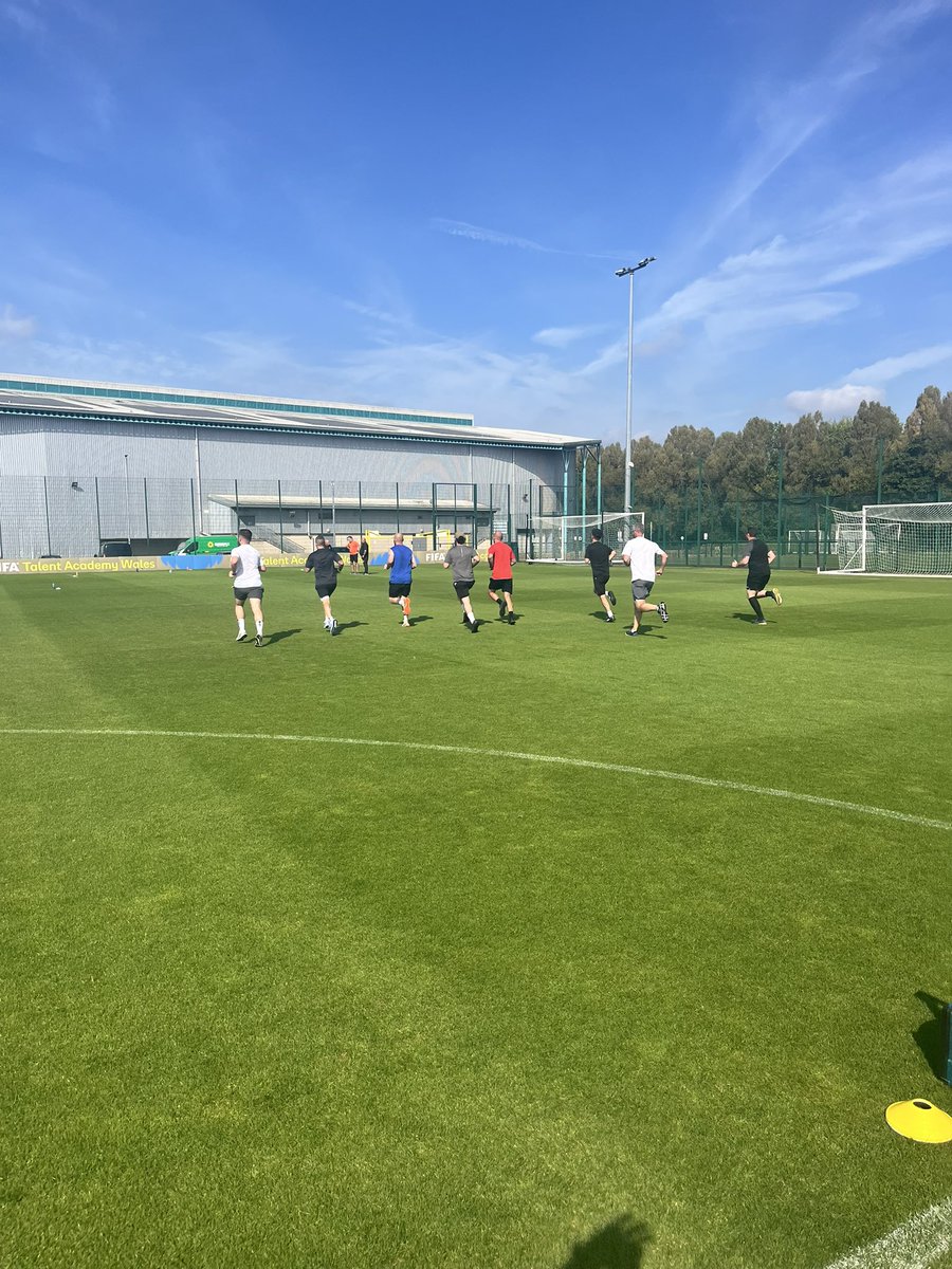 Mark Roberts ⚽️ tweet media