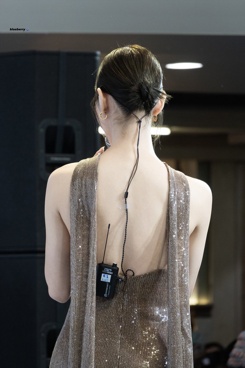 Blueberry_nice's tweet image. 😳😳😳😳

MAKEOVER WITH EMIBONNIE
#InfinityMedicalClinicxEmiBonnie