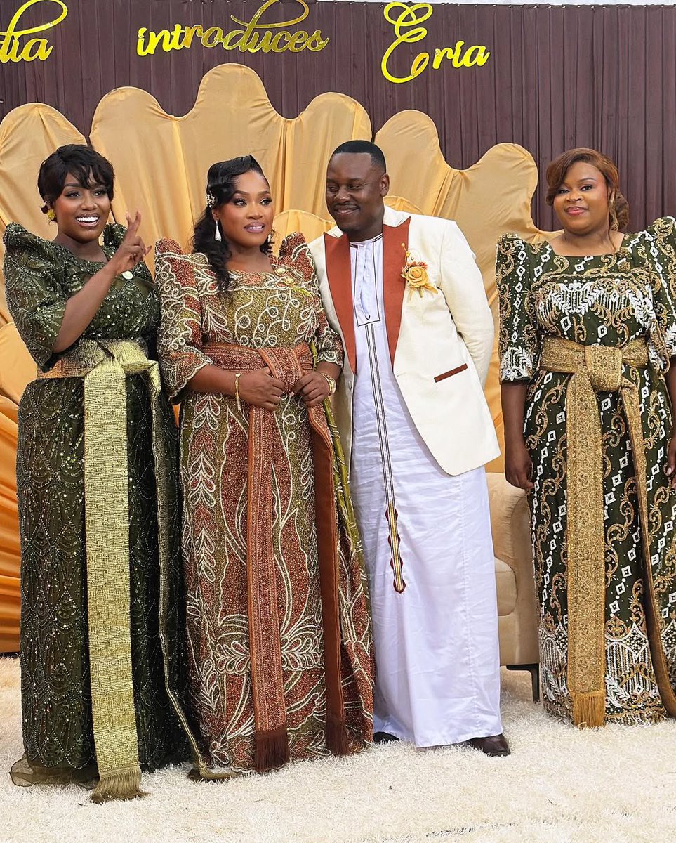 LYDIA Introduced ERIA 💚🥰💍 
Thank you for having me🙏🏾

Gomasi <a href="/AvatarDesigns53/">Avatar Designs</a>