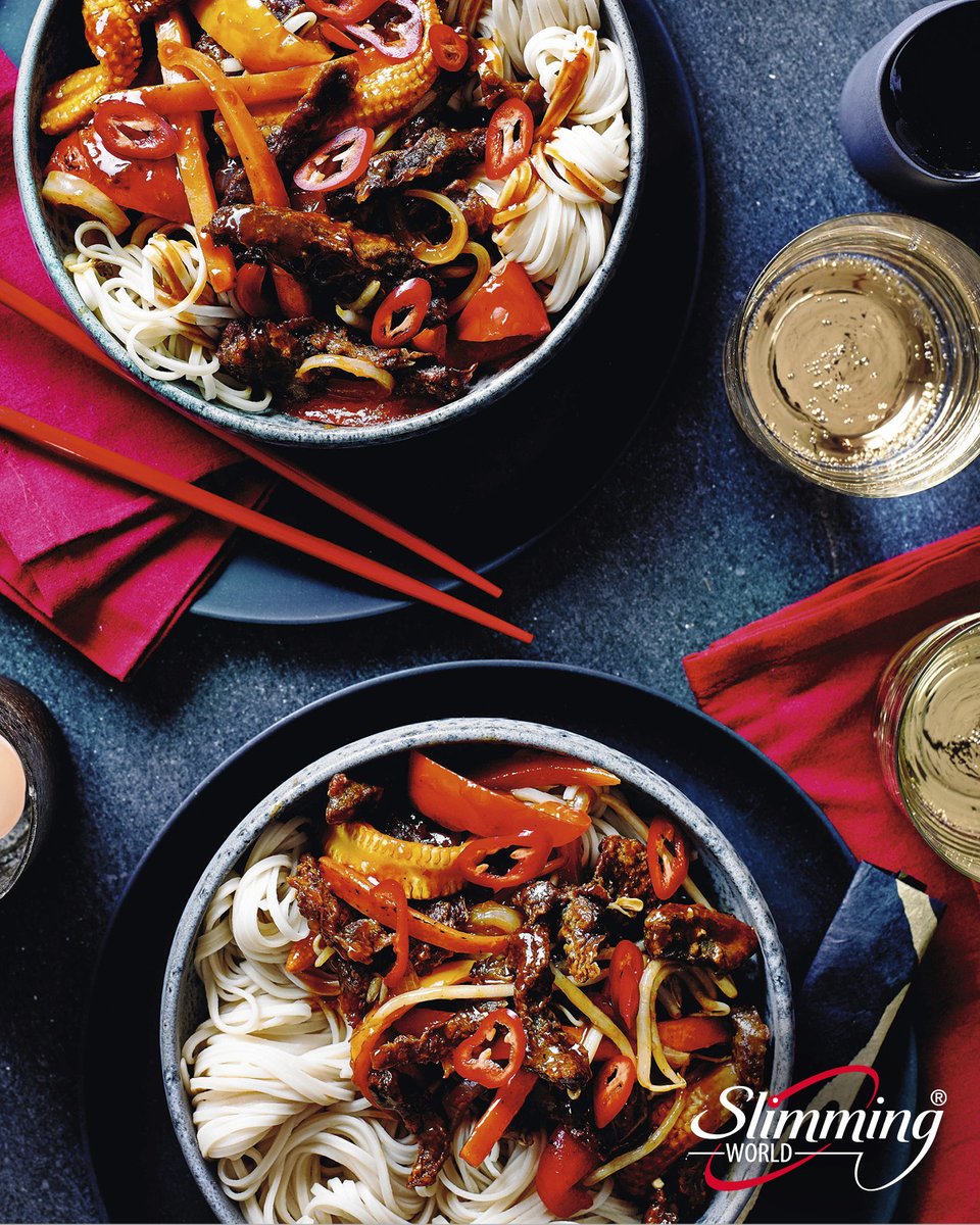 Fancy a fakeaway 😋? Try this healthy Crispy chilli beef recipe which fits in perfectly with Slimming World’s healthy eating plan 🥢:Healthy Crispy Chilli Beef Recipe | Slimming World ❤️.