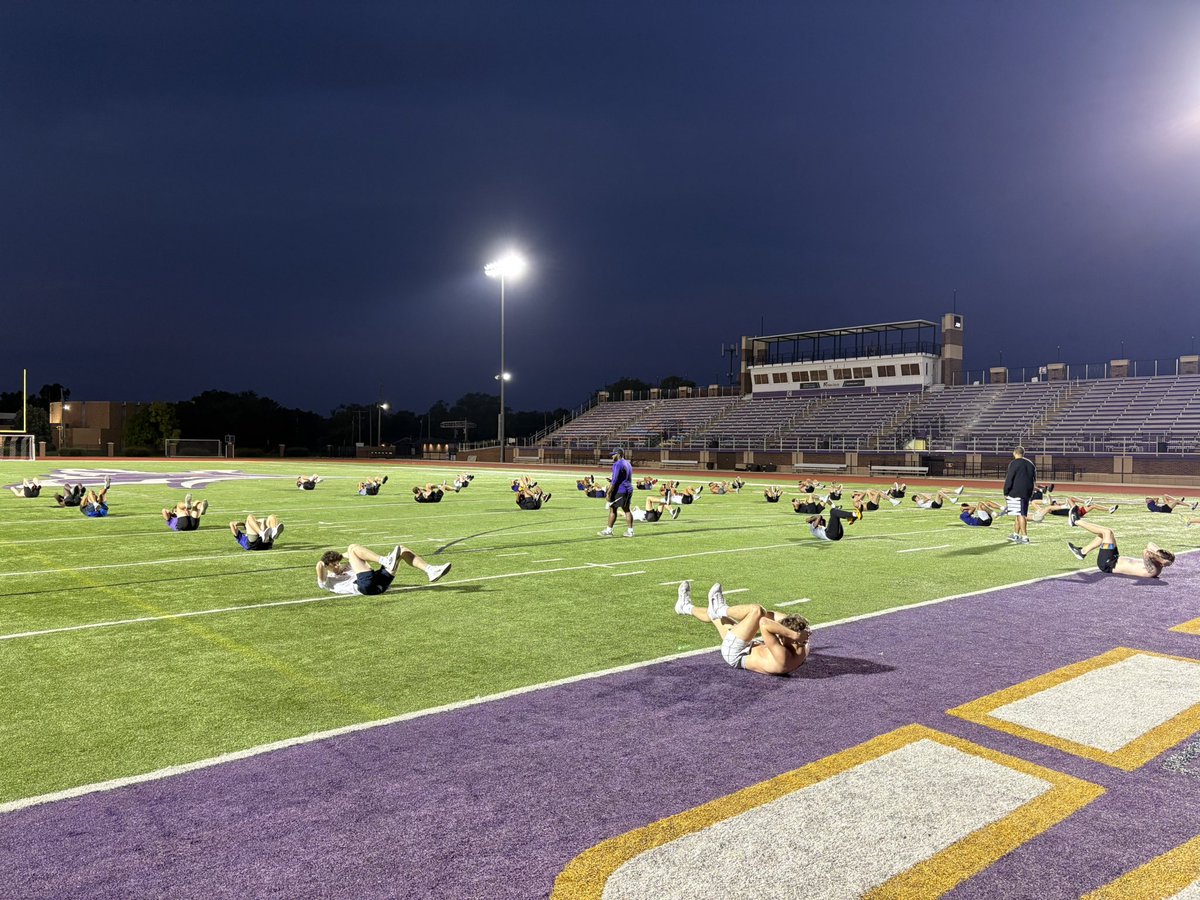 Coyote Basketball tweet media