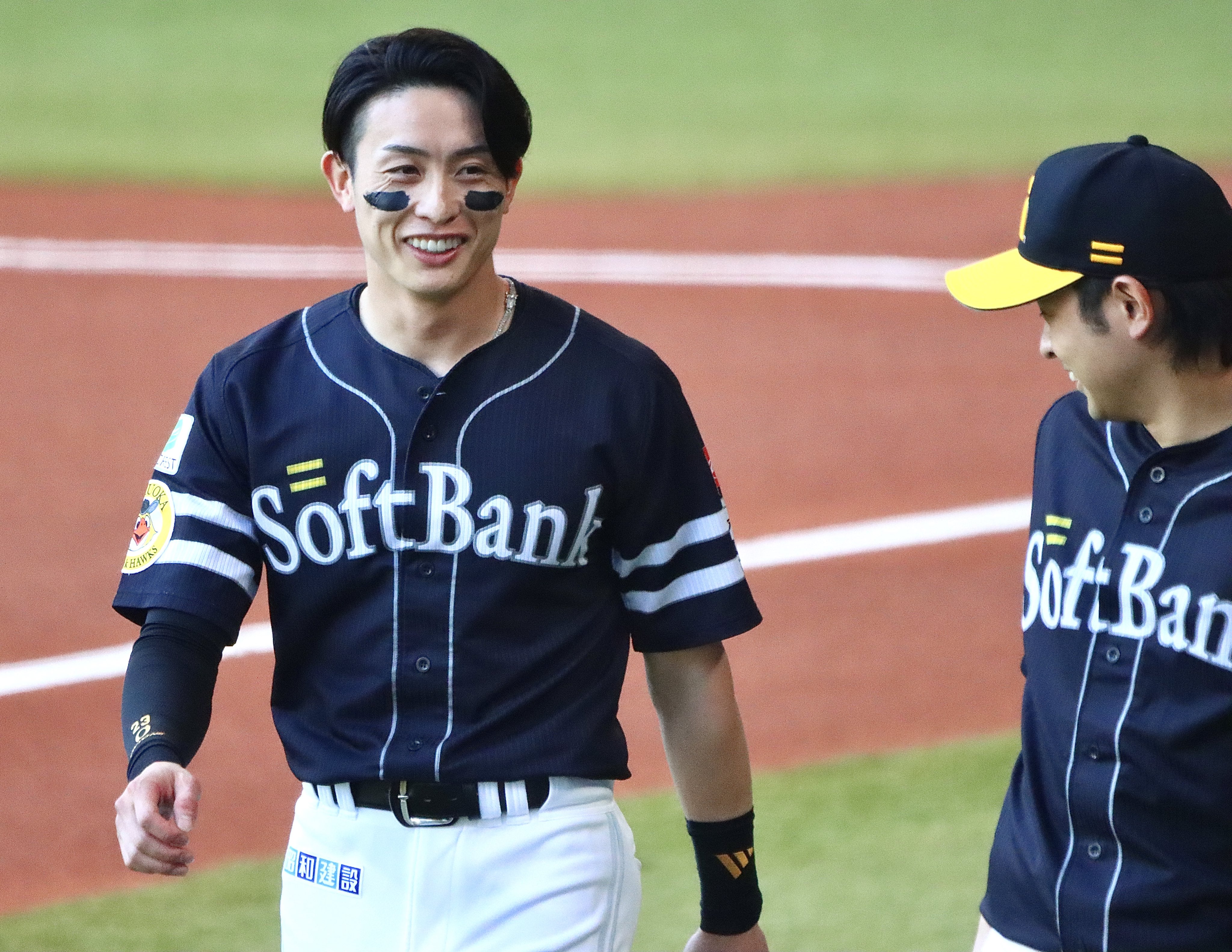 【最終値下げ】今宮健太選手、川瀬晃選手チェキ 最終値下げ】今宮健太選手、川瀬晃選手チェキ - メルカリ